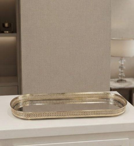 Bandeja dourada alongada/oval metal
